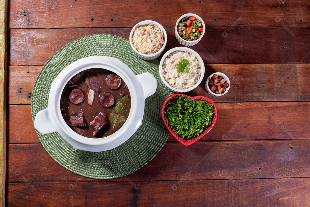Autêntica Feijoada Brasileira - Um Prato Saudável e Saboroso.