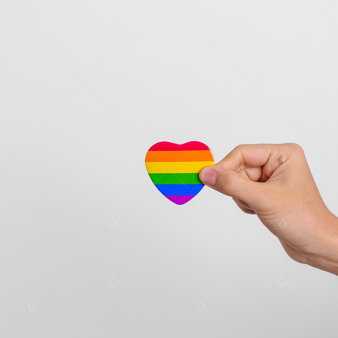 Conceito do mês do orgulho LGBT ou LGBTQ+ ou LGBTQIA+ com arco-íris