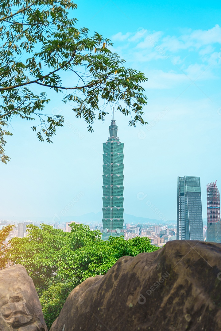 Bela cidade de Taipei de Elephant Mountain ou Xiangshan