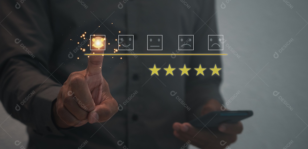 O usuário dá satisfação no atendimento. classificação muito impressionado.