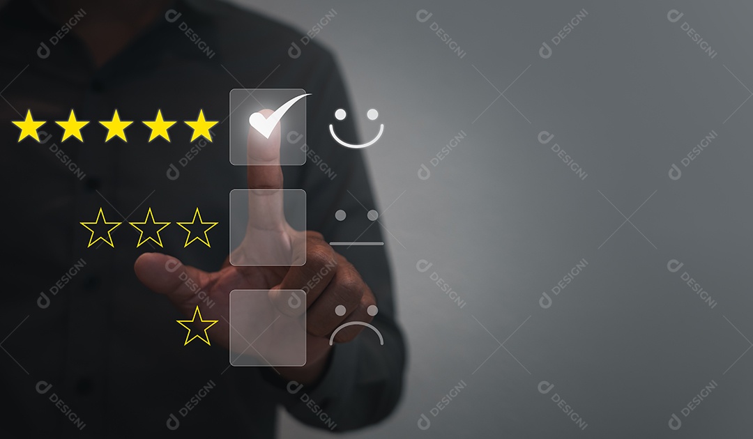 O usuário dá satisfação no atendimento. classificação muito impressionado.