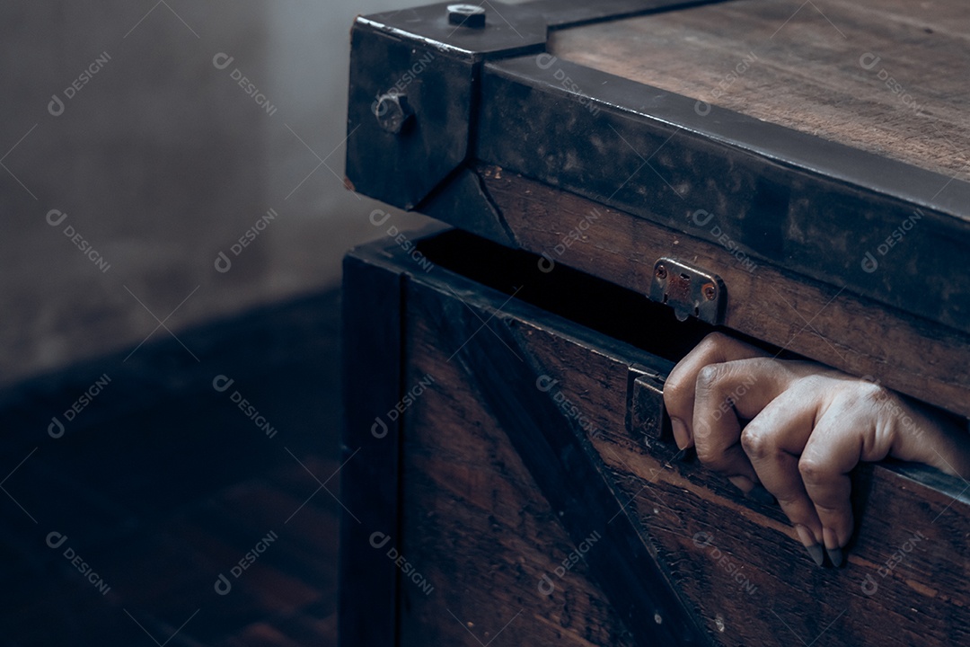 Menina fantasma assustadora festival de halloween.