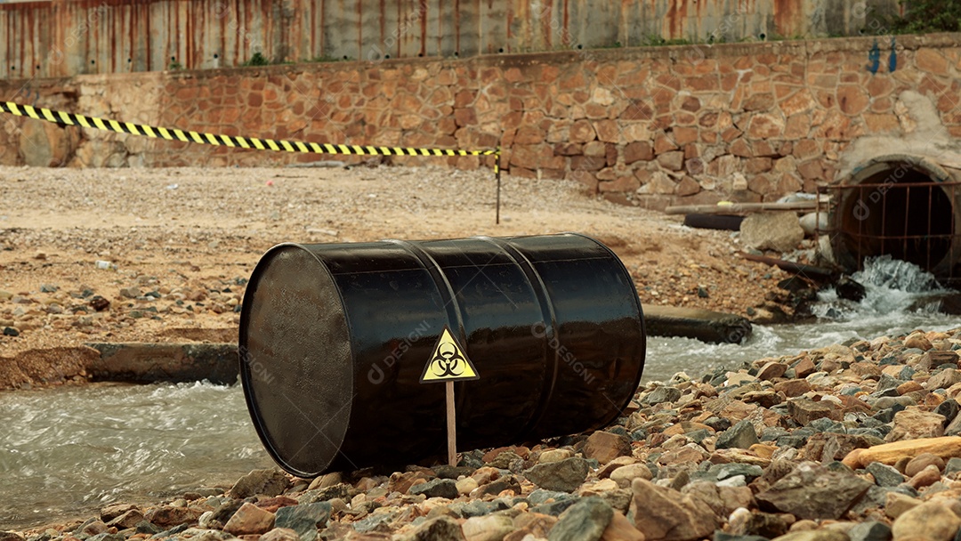 Os ecologistas amostram água contaminada com toxinas perigosas