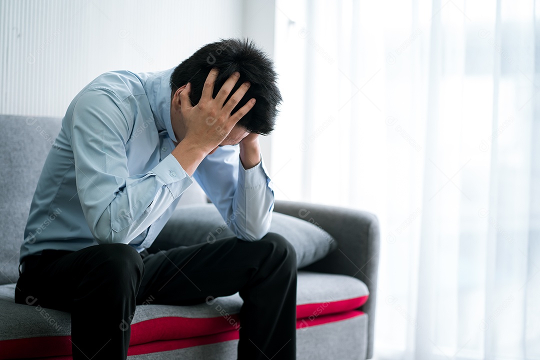 O empresário estira o problema econômico durante o Coronavirus.