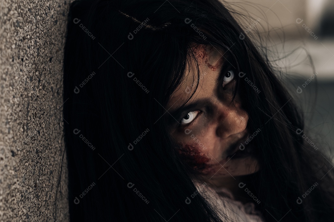 Mulher fantasma festival de halloween