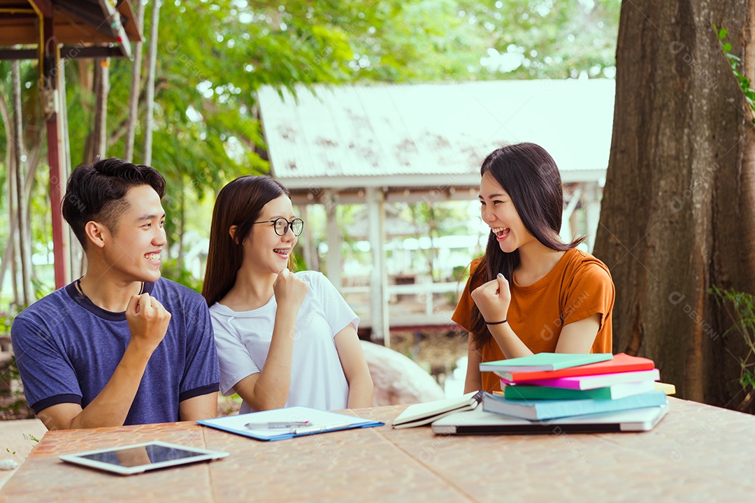 Projeto de sucesso da universidade estudantil