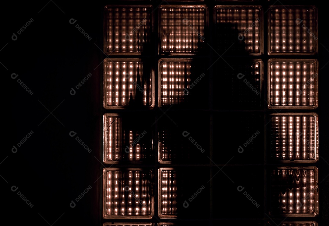 Morte de mulheres zumbis ou bruxa, as sombras fantasmas