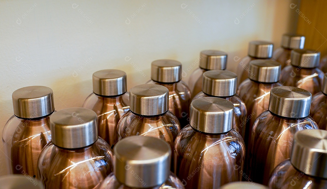 Detalhes de garrafas de aço inoxidável