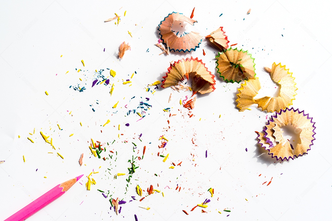 Aparas de lápis no fundo branco