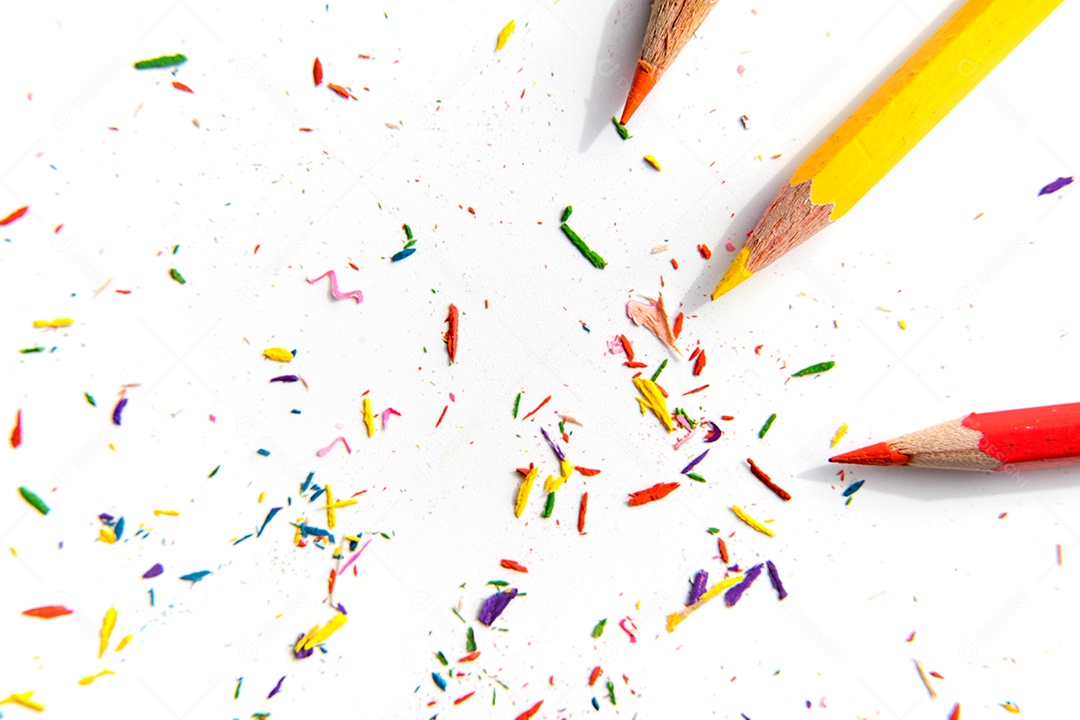 Aparas de lápis no fundo branco