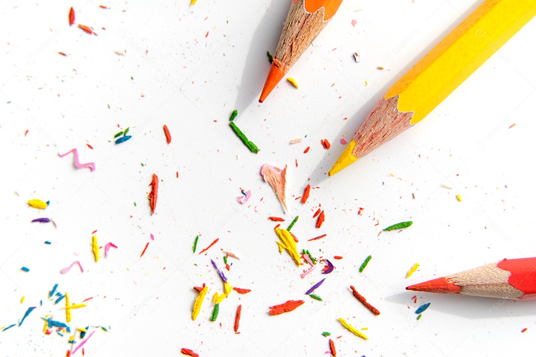 Aparas de lápis no fundo branco