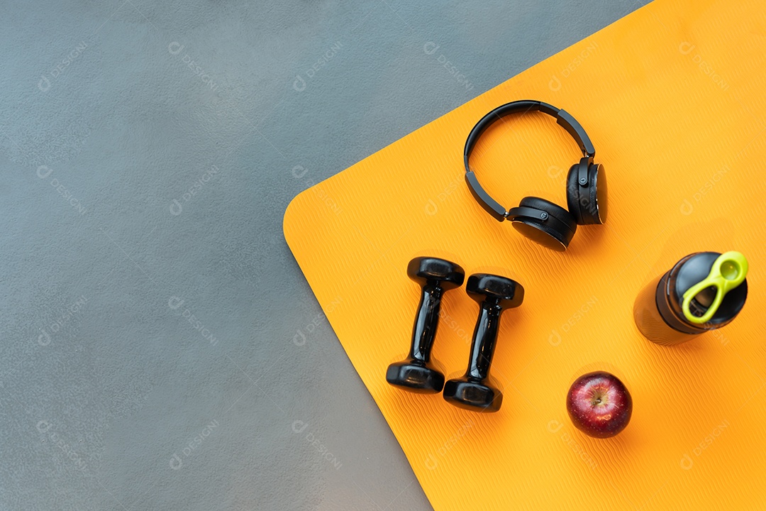 Equipamentos de treino na academia