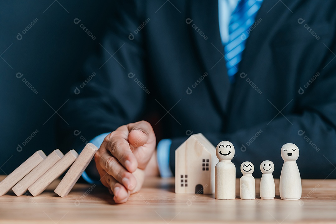 Plano de risco empresarial proteção imobiliária.