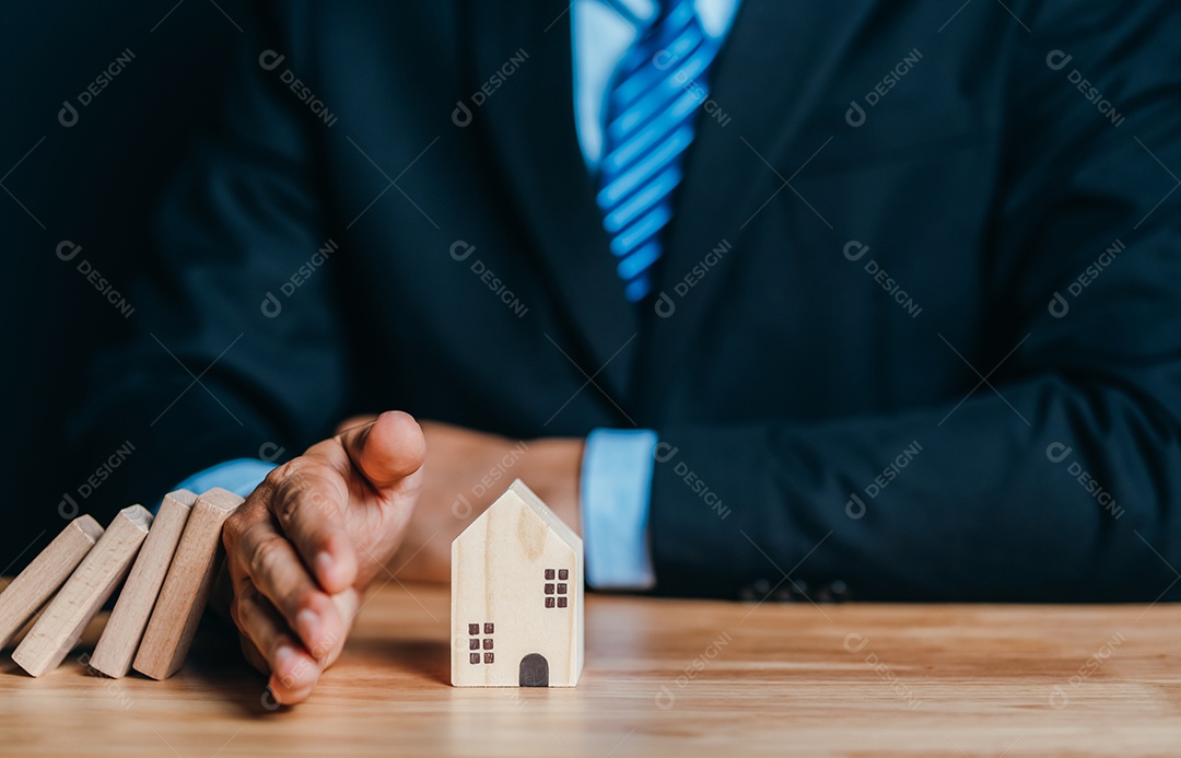 Plano de risco empresarial proteção imobiliária.