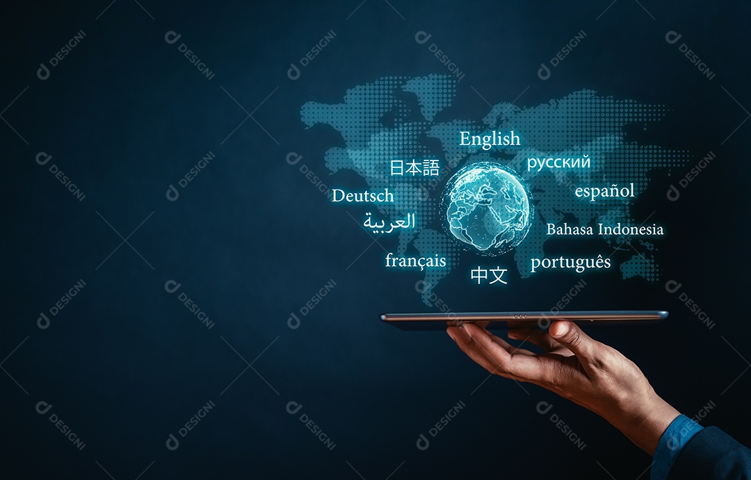 Mão do empresário usando smartphone para tradução