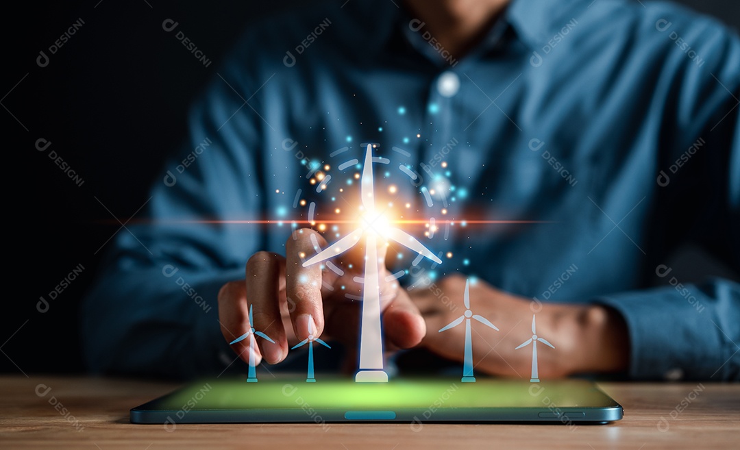 Engenheiro de energia usando fazenda de turbina eólica virtual de tablet com futuro de mapa