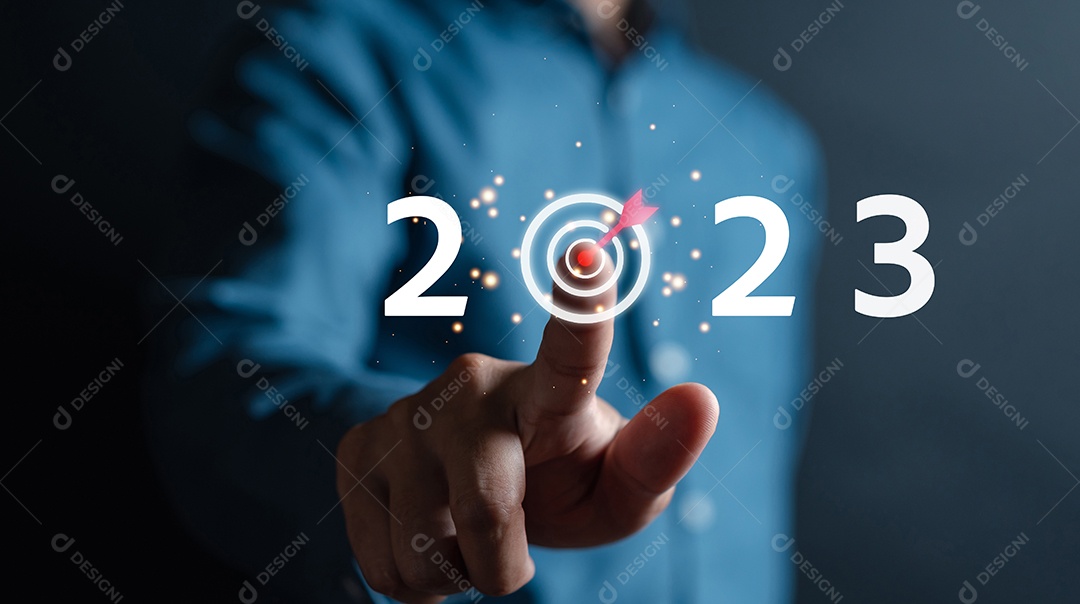 Empresário visando o ano novo de 2023 liderança de desenvolvimento de planejamento de metas de negócios e grupo-alvo