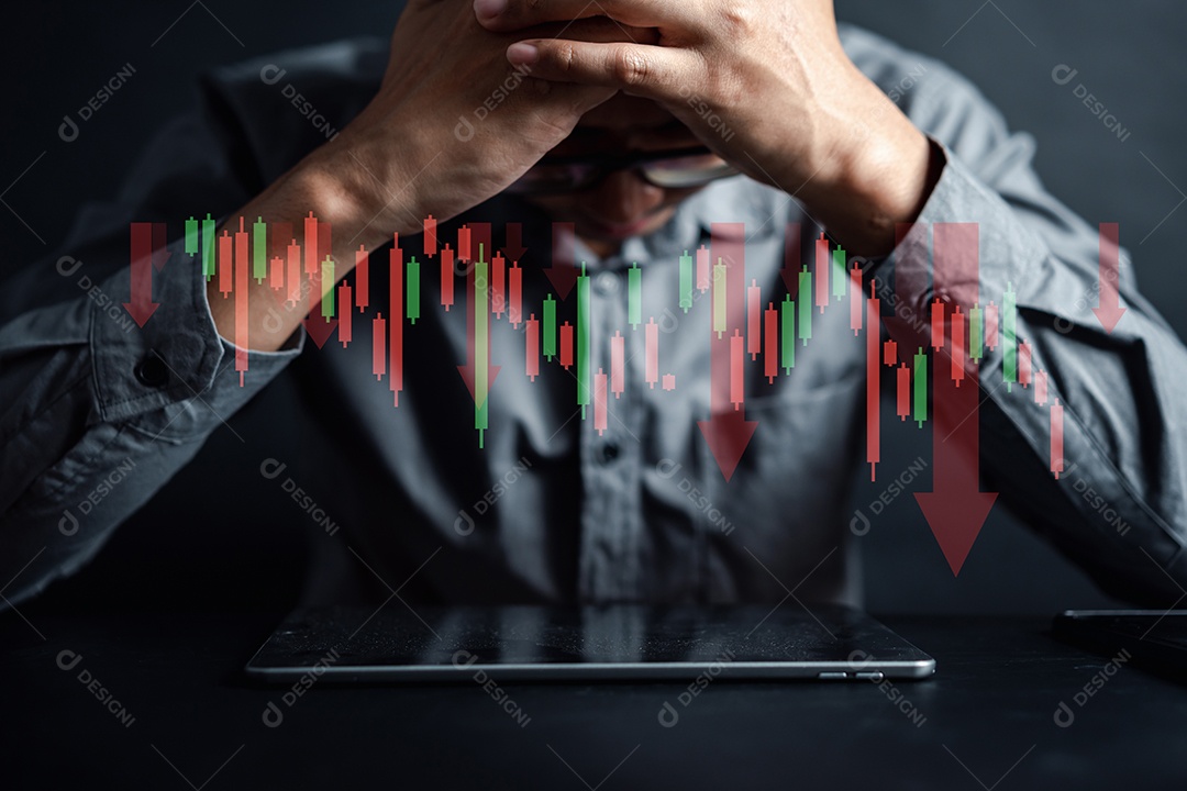 Perda de dinheiro do investidor empresário analisar gráfico de ações, gráfico de previsão e análise
