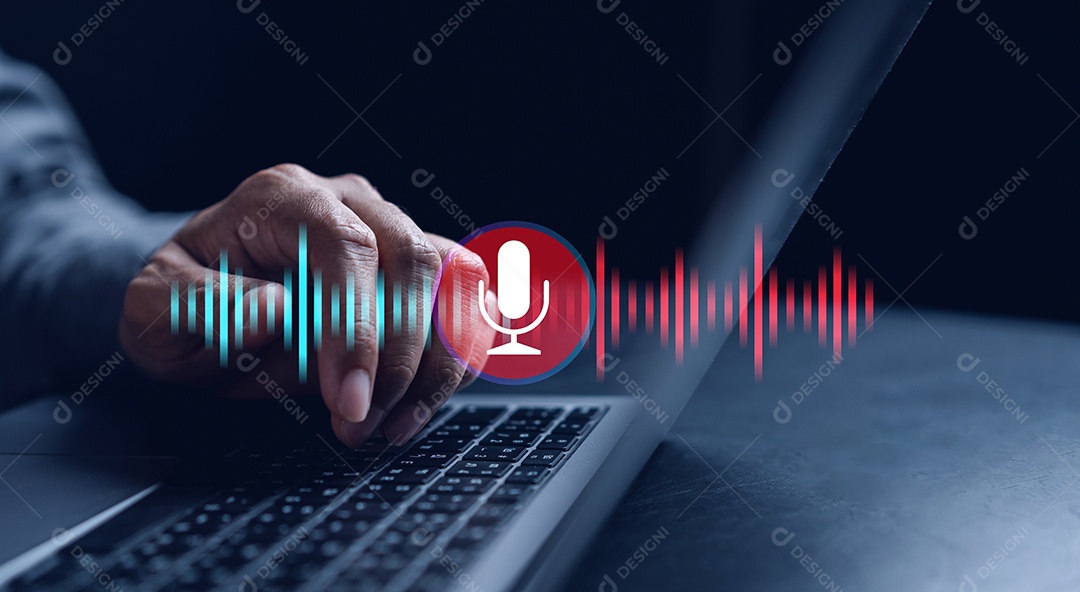 Gravação de voz do empresário a conversa via computador com clientes, telemarketing