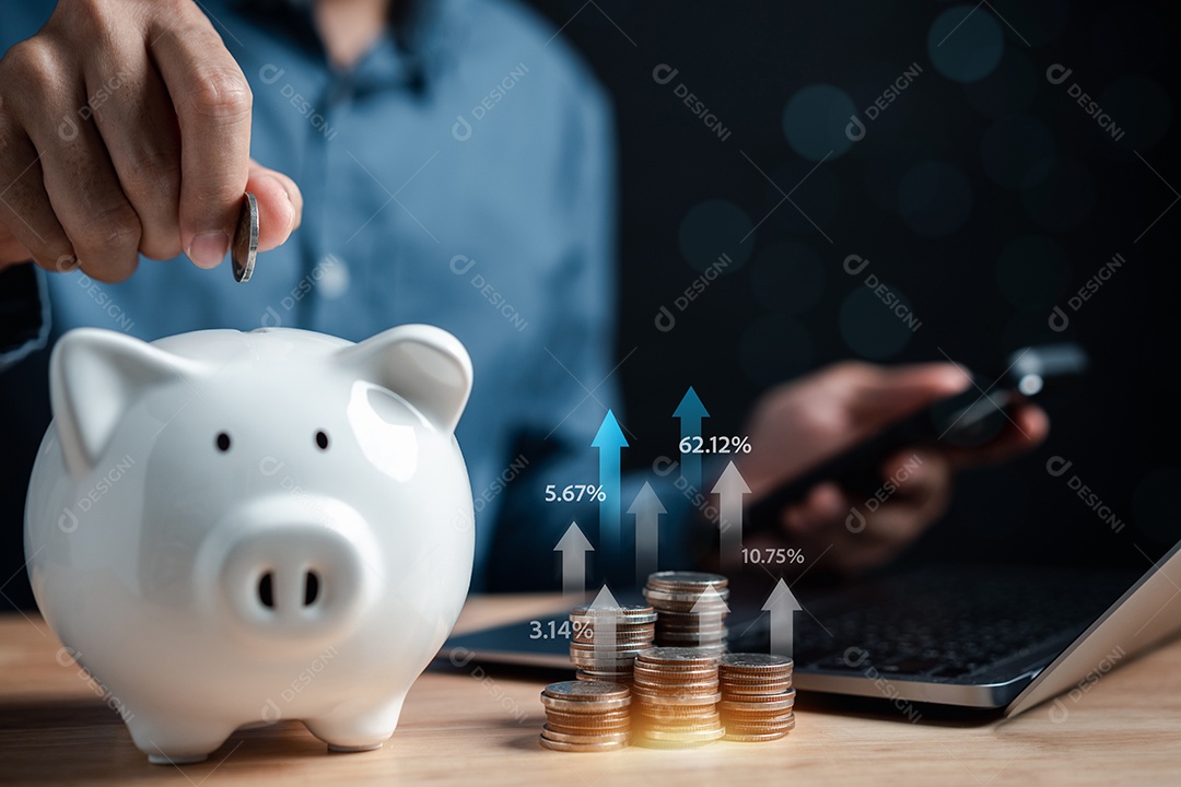 Empresário, economizando dinheiro