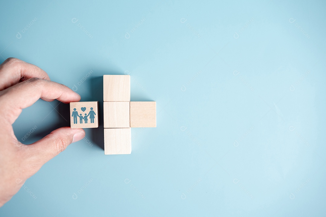 Seguro de saúde e vida de proteger o conceito de família.