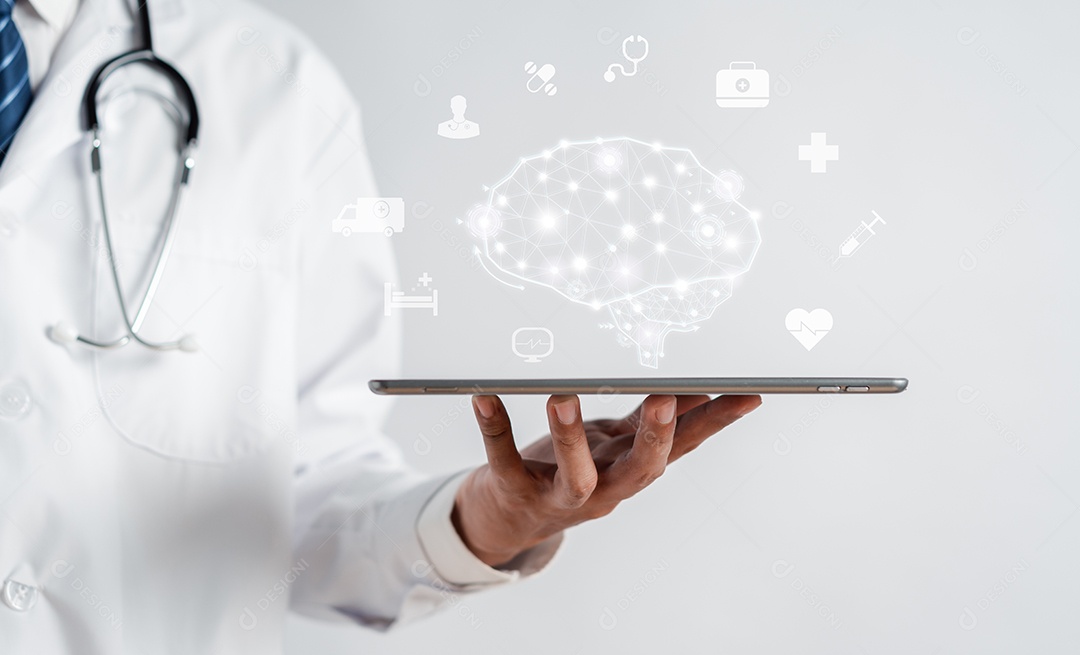 Médico segurando cérebro humano virtual com tecnologia de cérebro artificial ai