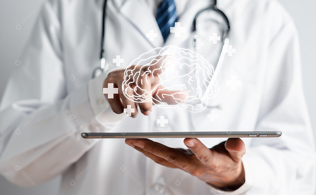 Médico segurando cérebro humano virtual, pensamento de inteligência criativa de ideia