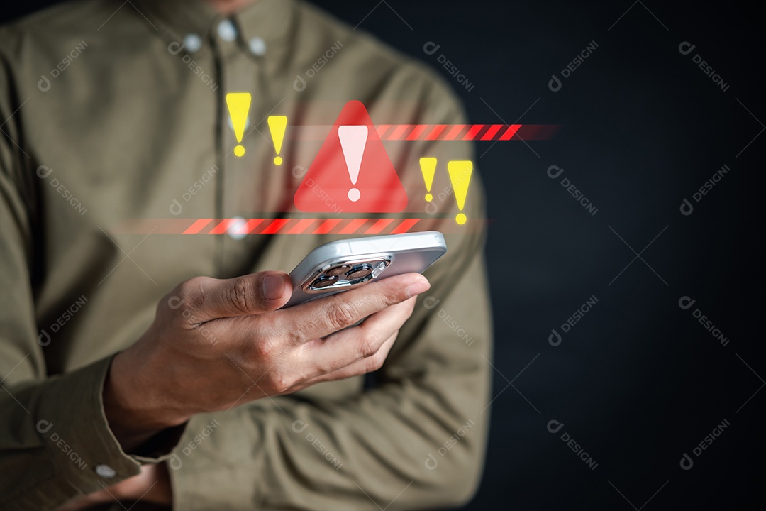 Sinal de advertência do sistema para erro de notificação e conceito de manutenção. ataque cibernético na rede de computadores.