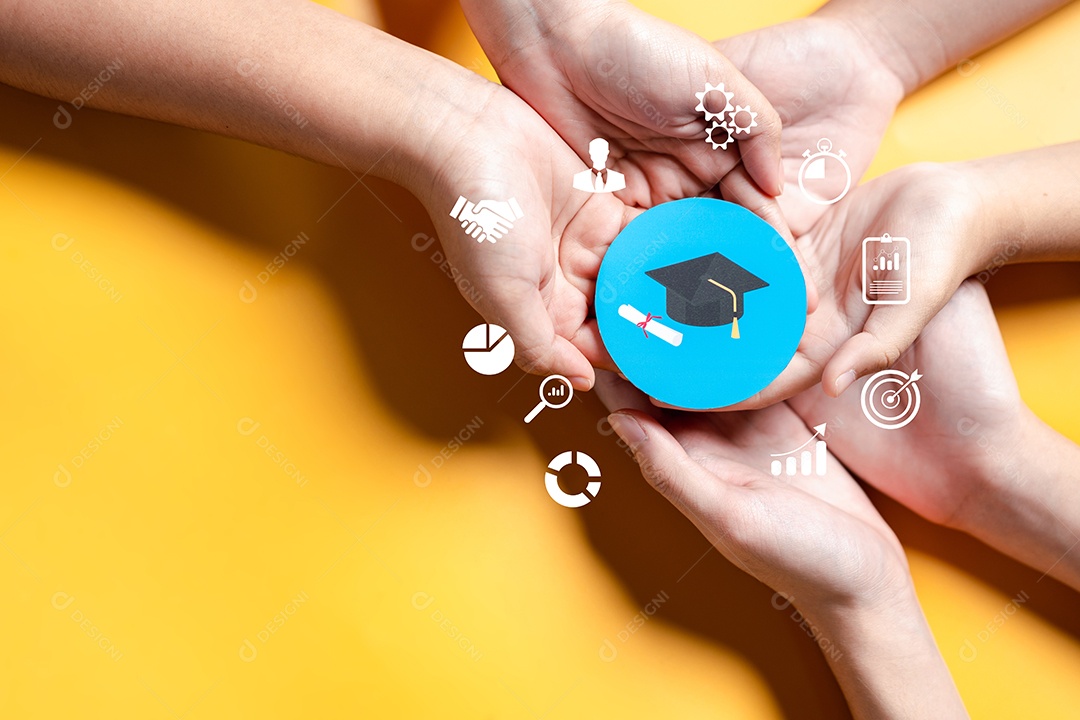 Conceito de formatura. Aprender educar, estudar conhecimento para ideias