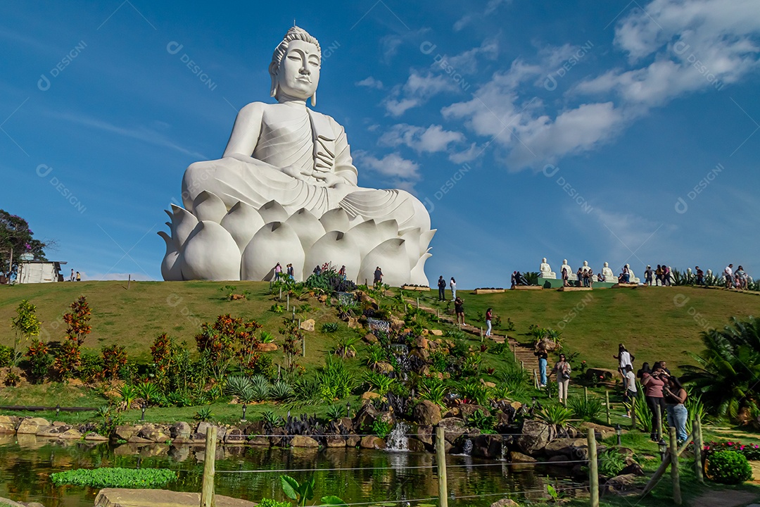 Segunda maior estátua de Buda do mundo. Localizado em Ibiraçu no estado do Espírito Santo, Brasil. Ponto turístico.