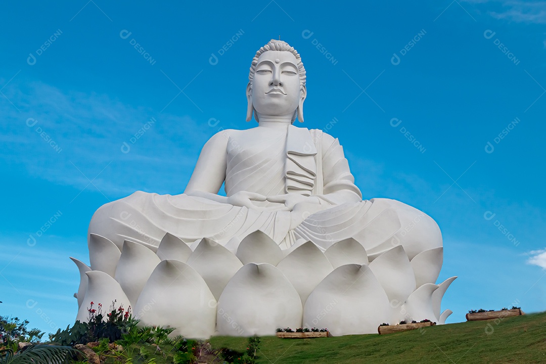 Segunda maior estátua de Buda do mundo. Localizado em Ibiraçu no estado do Espírito Santo, Brasil. Ponto turístico.