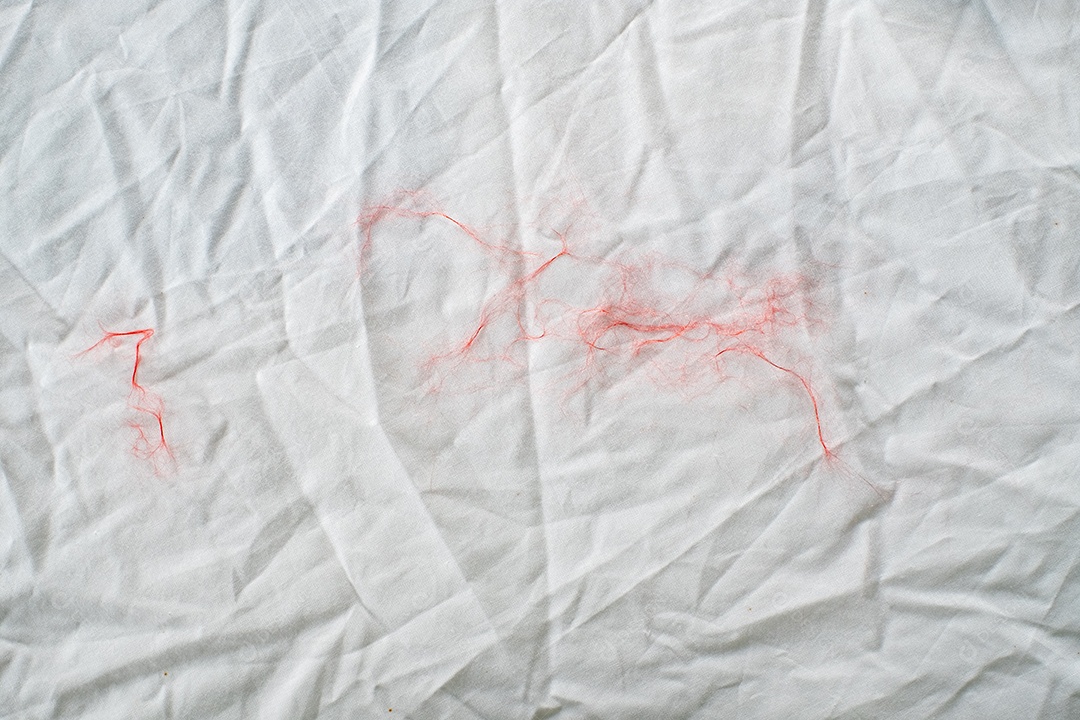 Papel branco limpo, fundo enrugado, abstrato. papel branco amassado, textura gradiente de linho branco estilo curva turva de tecido de luxo abstrato, roupa de cama enrugada e sombras cinza escuras, plano de fundo