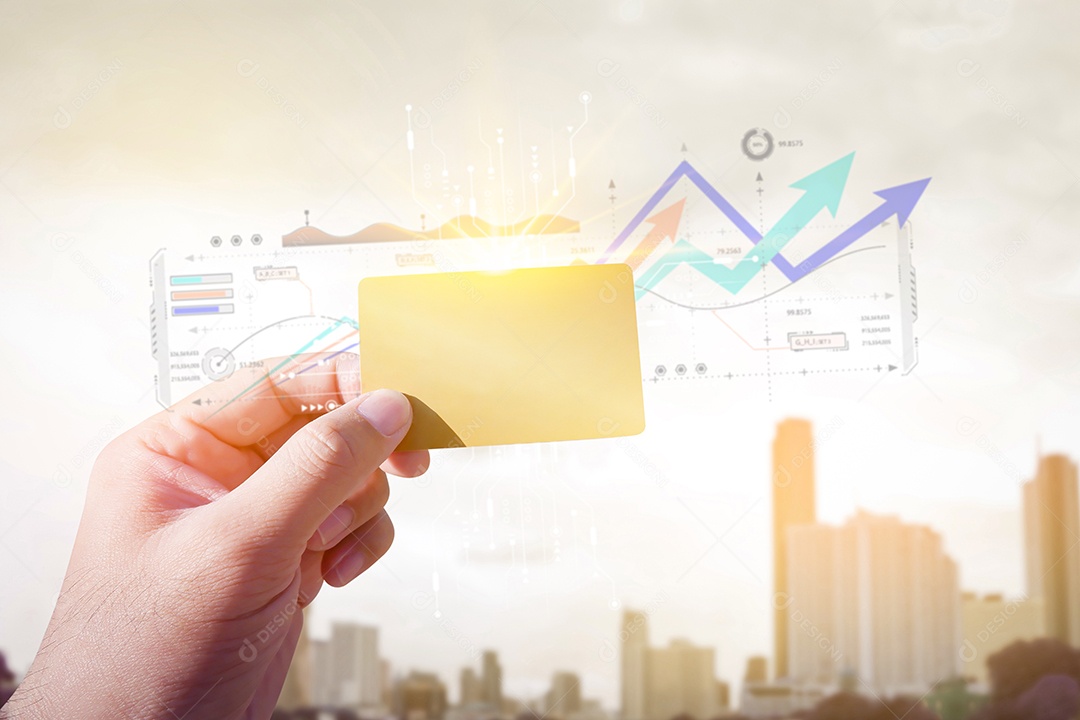 Mão segurando o cartão de crédito em branco com gráfico de negócios no fundo desfocado da paisagem urbana