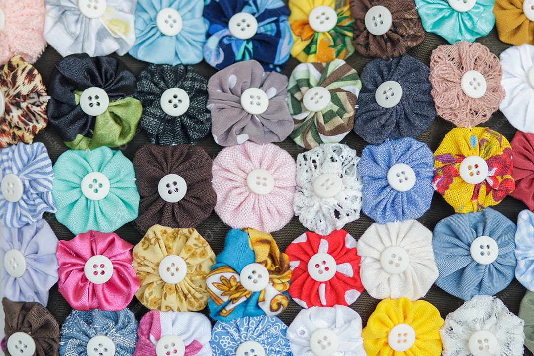 O artesanato do ioiô é composto por vários pequenos pacotes