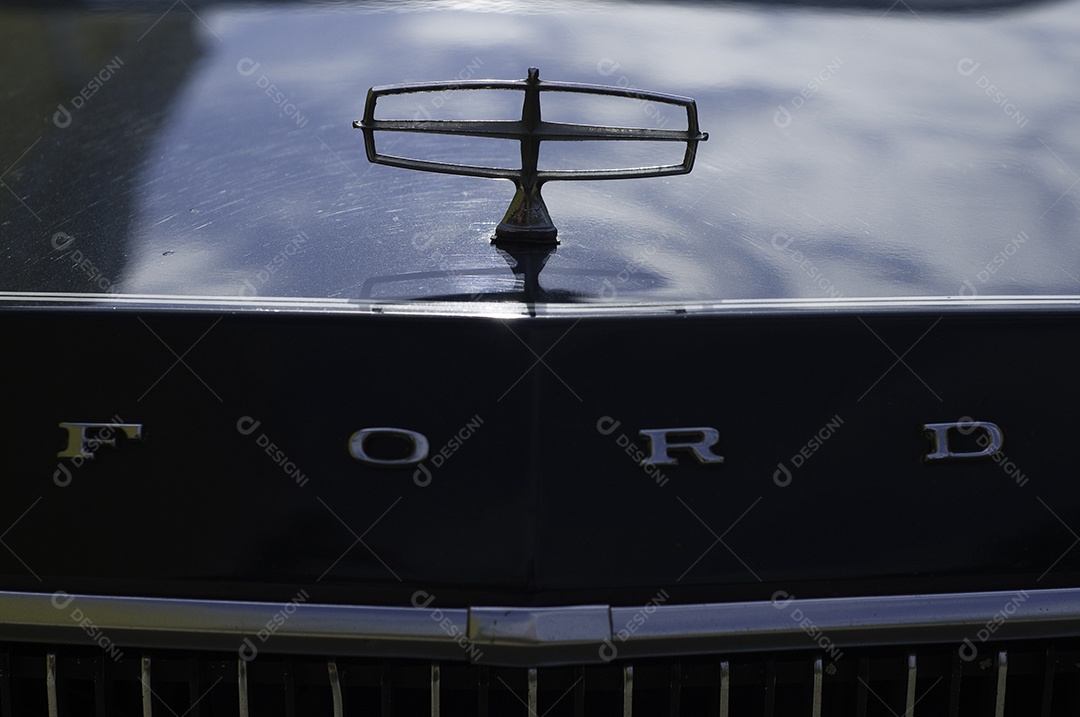 Detalhes de design de carros antigos restaurados