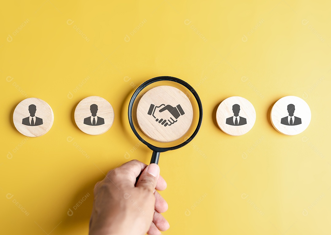 Novos sites seletivos de recrutamento de carreira. recrutamento com tecnologia online.