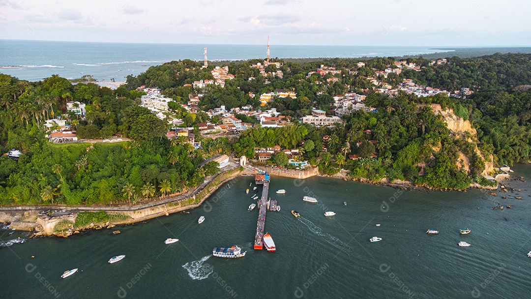 Linda vista aérea do morro de São Paulo na Bahia