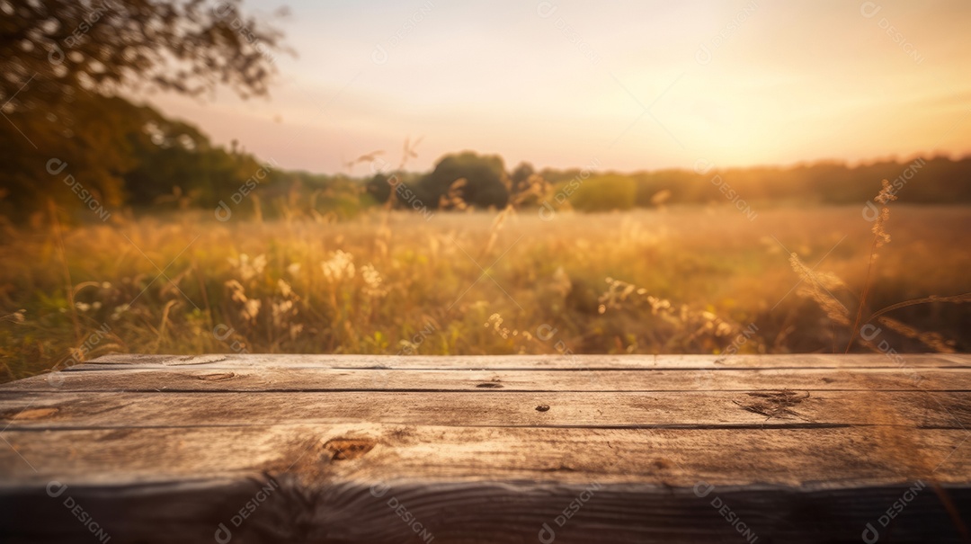 Mesa de madeira vazia fundo desfocado.
