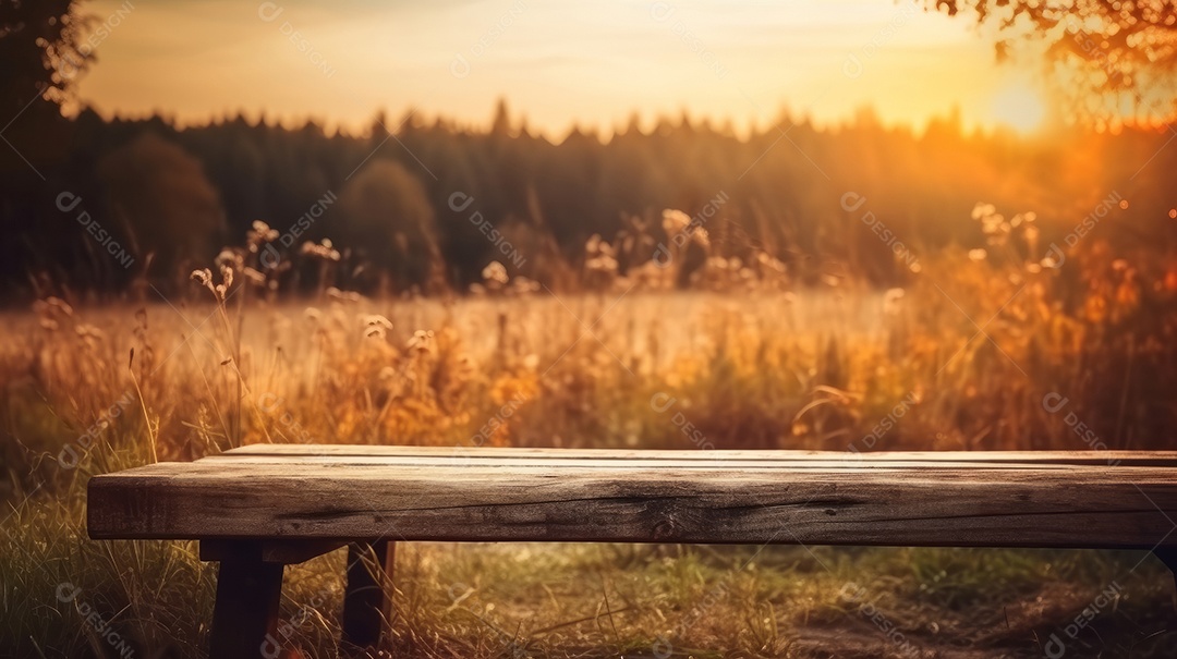 Mesa de madeira vazia fundo desfocado.