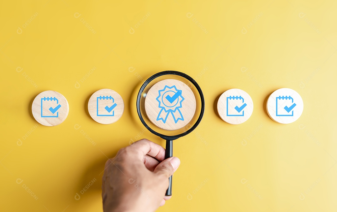 Etapa para garantia aprovada pelo padrão de qualidade ou QA e controle de qualidade ou QC e melhoria.