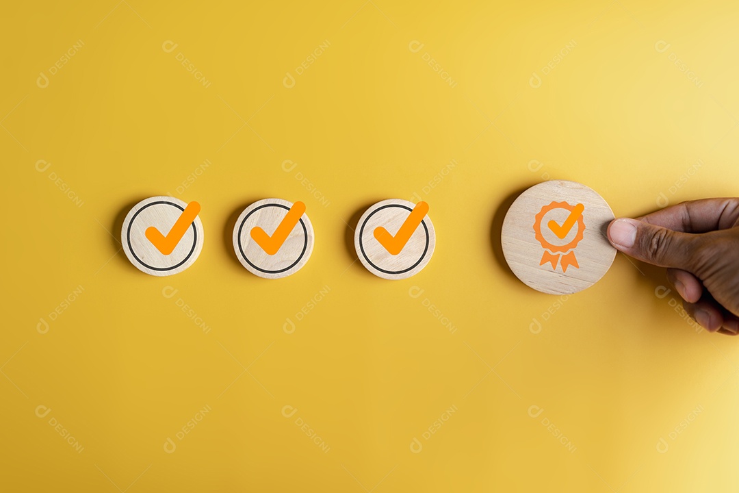 Etapa para garantia aprovada pelo padrão de qualidade ou QA e controle de qualidade ou QC e melhoria.