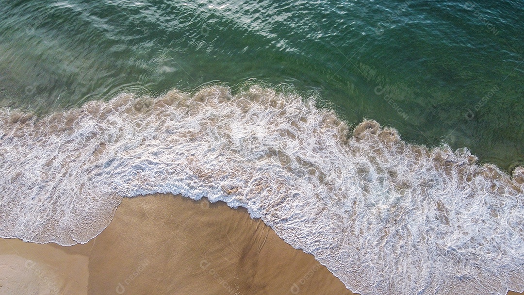 Imagem aérea da praia de Copacabana, no Rio de Janeiro