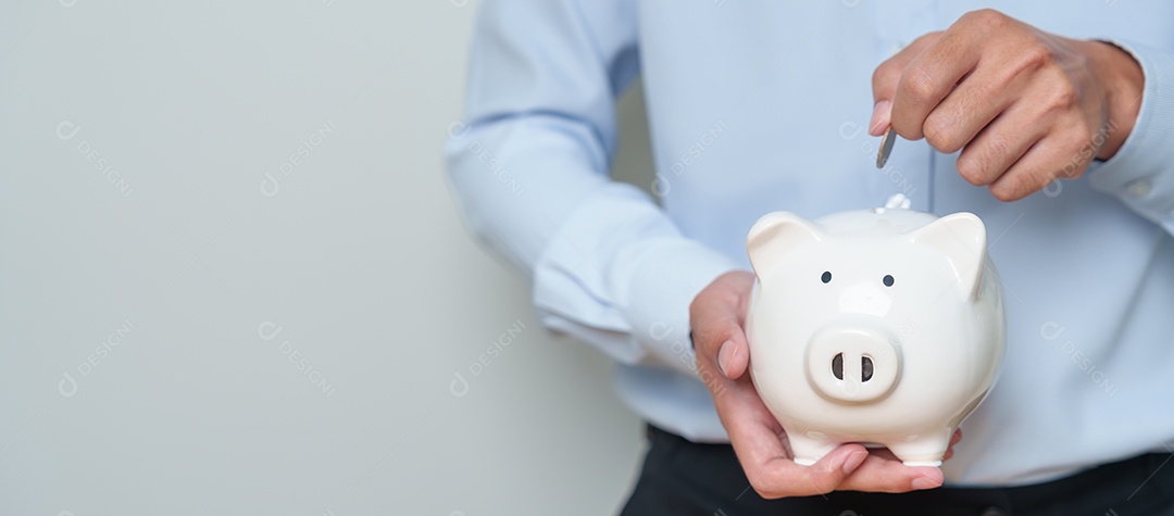 Poupança de dinheiro para plano futuro, fundo de aposentadoria, pensão, investimento, negócios de riqueza e conceitos financeiros.