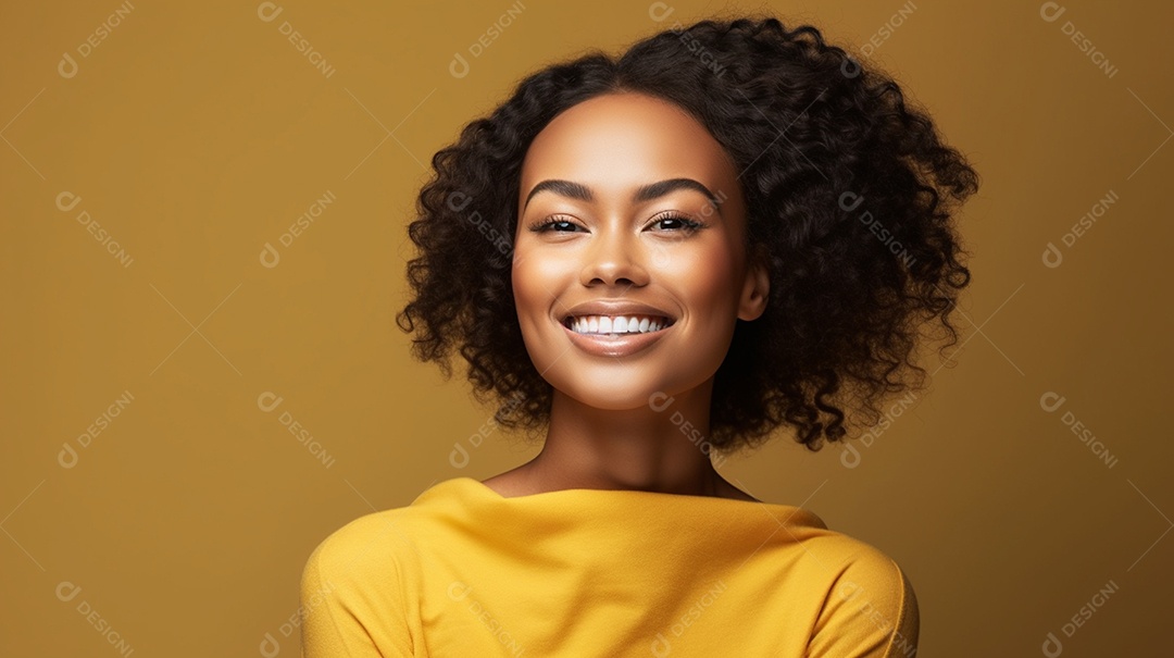 Linda mulher negra modelo de maquiagens