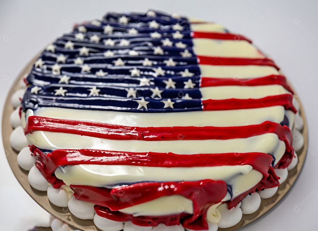 Bolo decorado com bandeira dos Estados Unidos