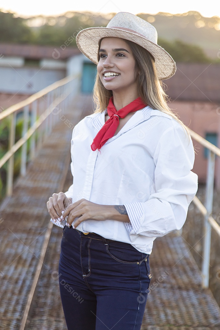 Mulher jovem garota agricultora