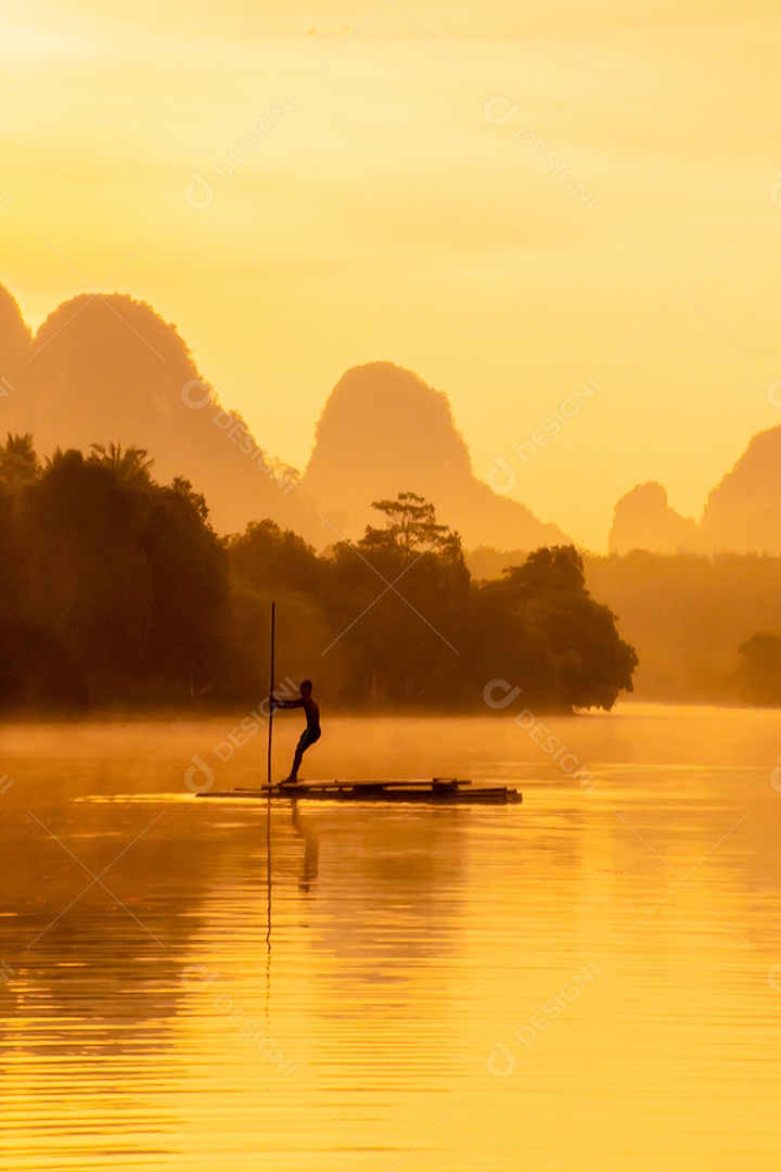 Paisagem Natureza Vista do Lago Nong Thale em Krabi Tailândia