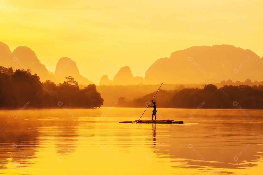 Paisagem Natureza Vista do Lago Nong Thale em Krabi Tailândia