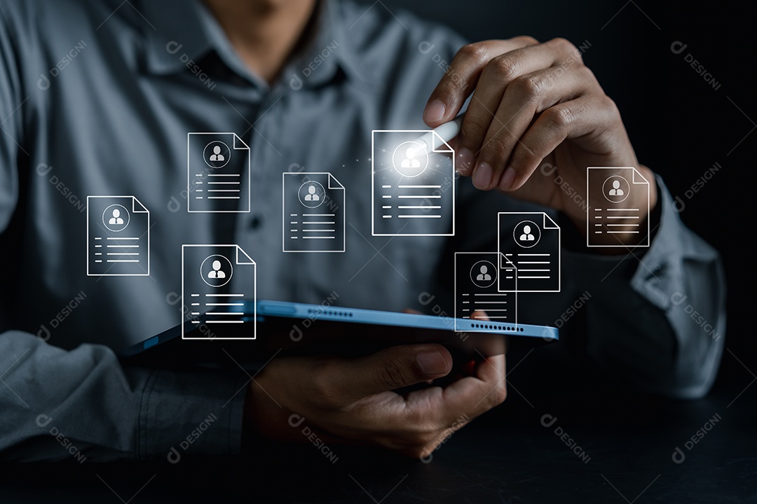 CRM ou conceito de gerenciamento de relacionamento com o cliente.