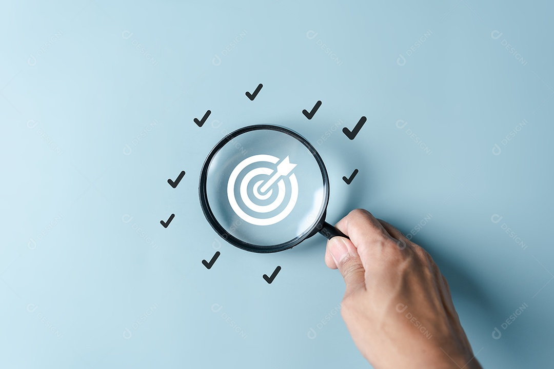 Lista de verificação Gerenciamento de qualidade com garantia de qualidade ou QA e controle de qualidade ou QC e melhoria.